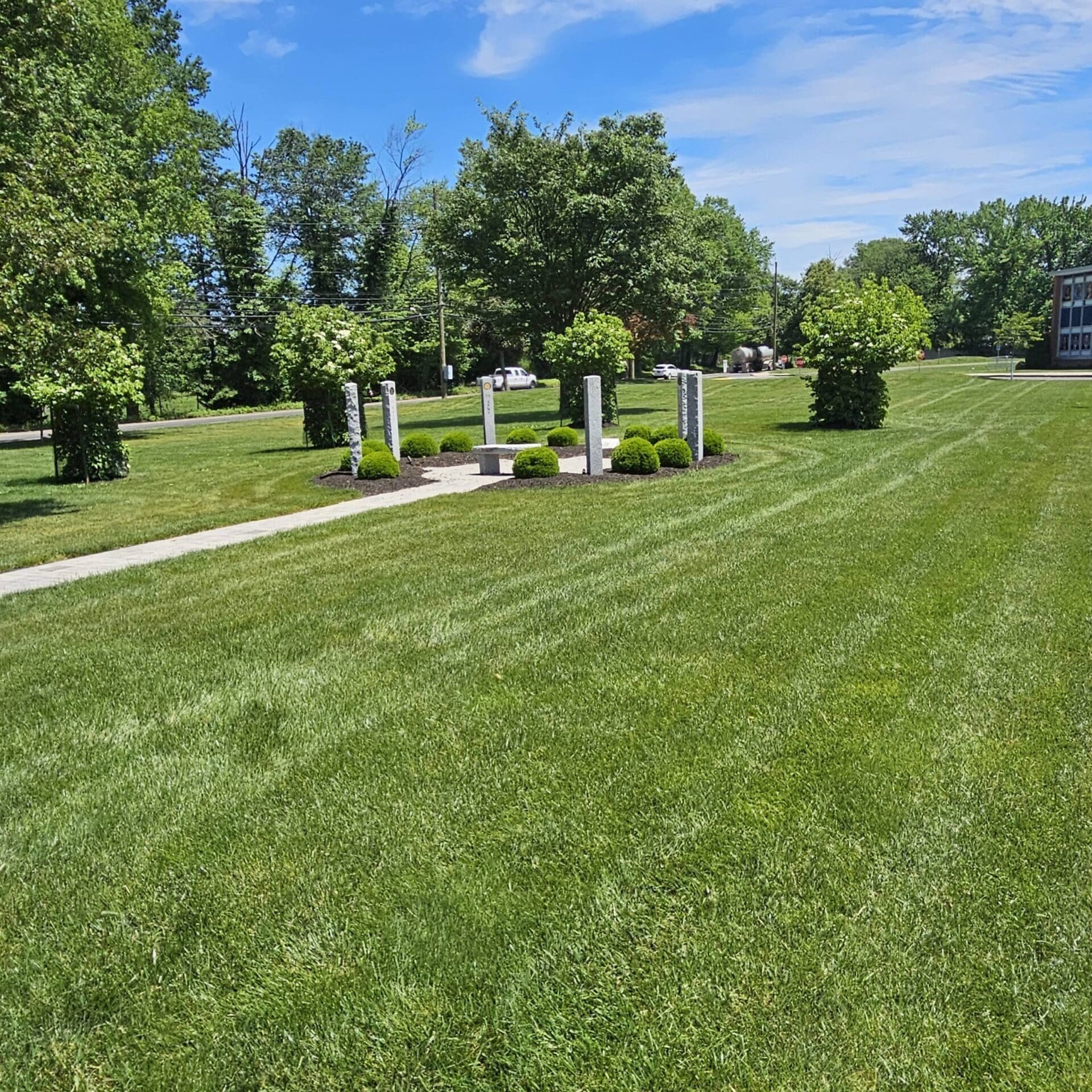 Lawn,school(4)
